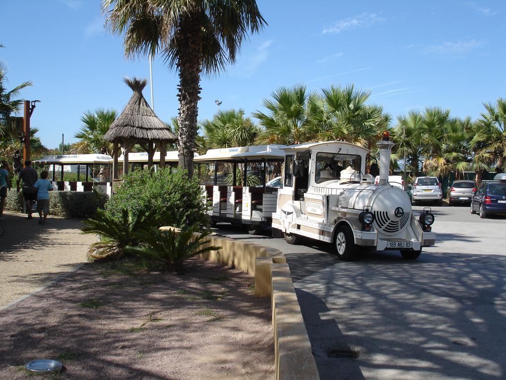 Var Mobil Home, Les Prairies De La Mer Grimaud Kültér fotó